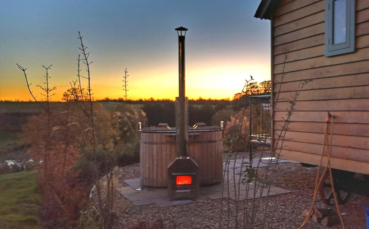 Fair Farm Hideaway Βίλα Waltham on the Wolds Εξωτερικό φωτογραφία